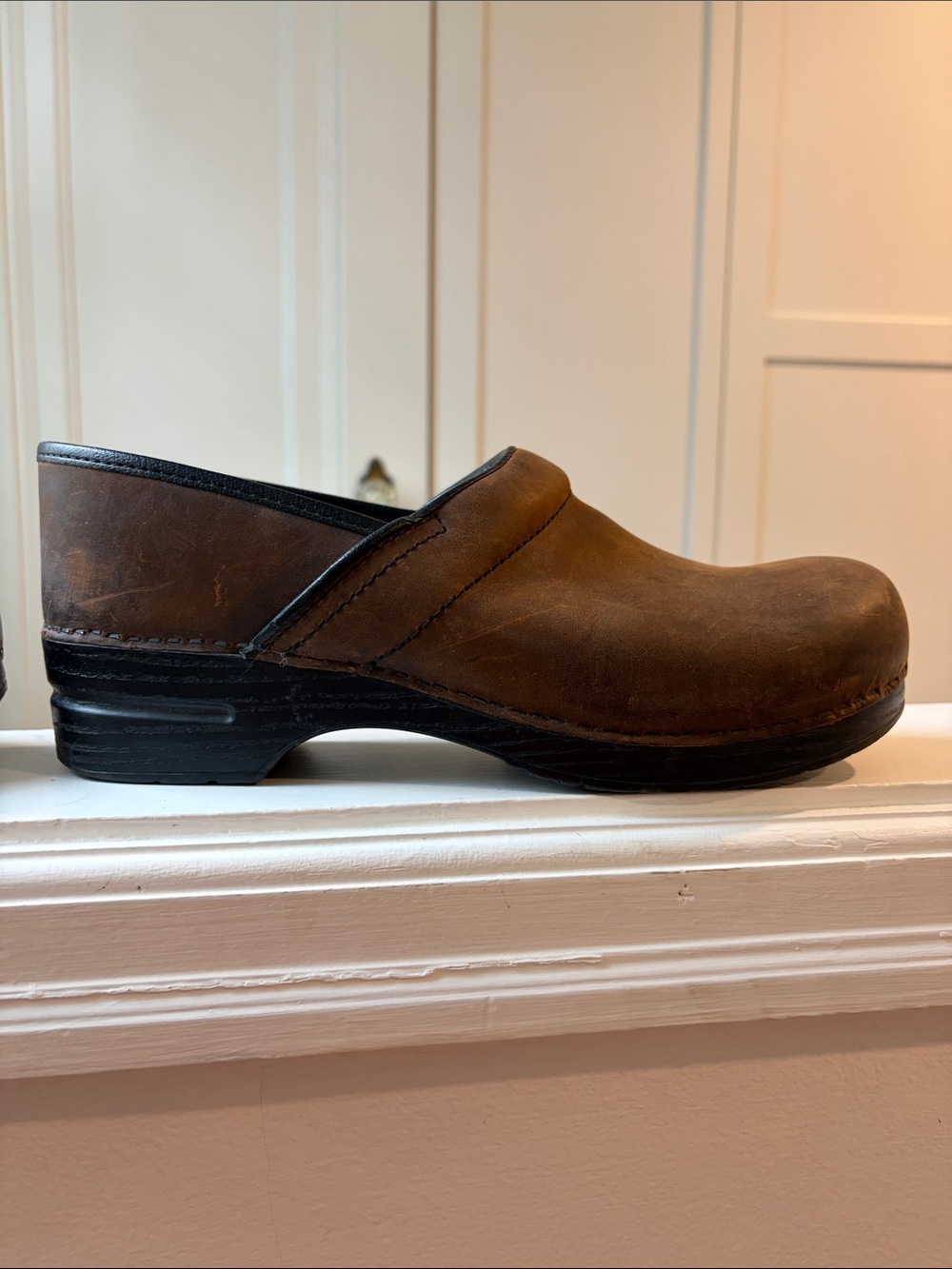 Dansko Men's Brown Leather Slip-On Clog
